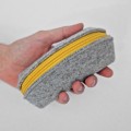 mini felt pouch ligh grey felt with colour zipper