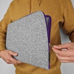 MACBOOK FELT CASE VIOLET ZIPPER