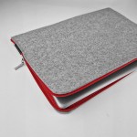 MACBOOK FELT SLEEVE RED ZIPPER