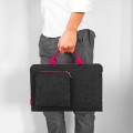 pokrowiec na laptopa z filcu filcowe etui macbook fuksja uchwyt