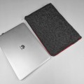grafitowe etui na laptopa czerwony zamek pokrowiec filcowy MacBook air 13 m2 Dell HP Lenovo
