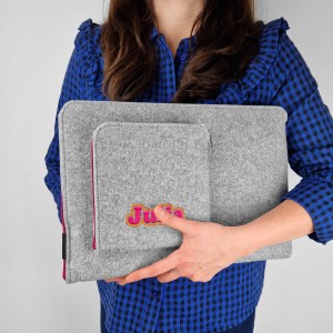 PERSONALIZED LAPTOP CASE WITH NAME PINK ZIPPER