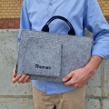 etui z filcu na laptopa z rączką pokrowiec filcowy MacBook personalizacja haft komputerowy imię