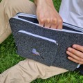 etui z filcu na laptopa filcowy pokrowiec macbook haft komputerowy raniuszek 15 cali
