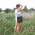 torba-na-ramie-worek-shopper-bag-designerska-damska-torebka-purol-design-na-lato-gray-modelka.jpg